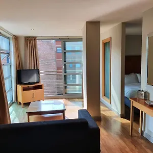 Luxury Centre With Smart Tv And Netflix, Hockley, Apartment Nottingham
